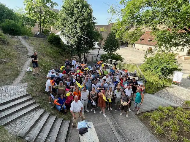 Photo de groupe en activité Yllar Montagne